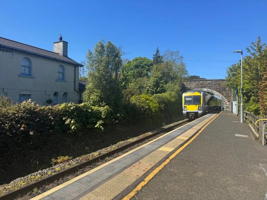 An NI Railways train