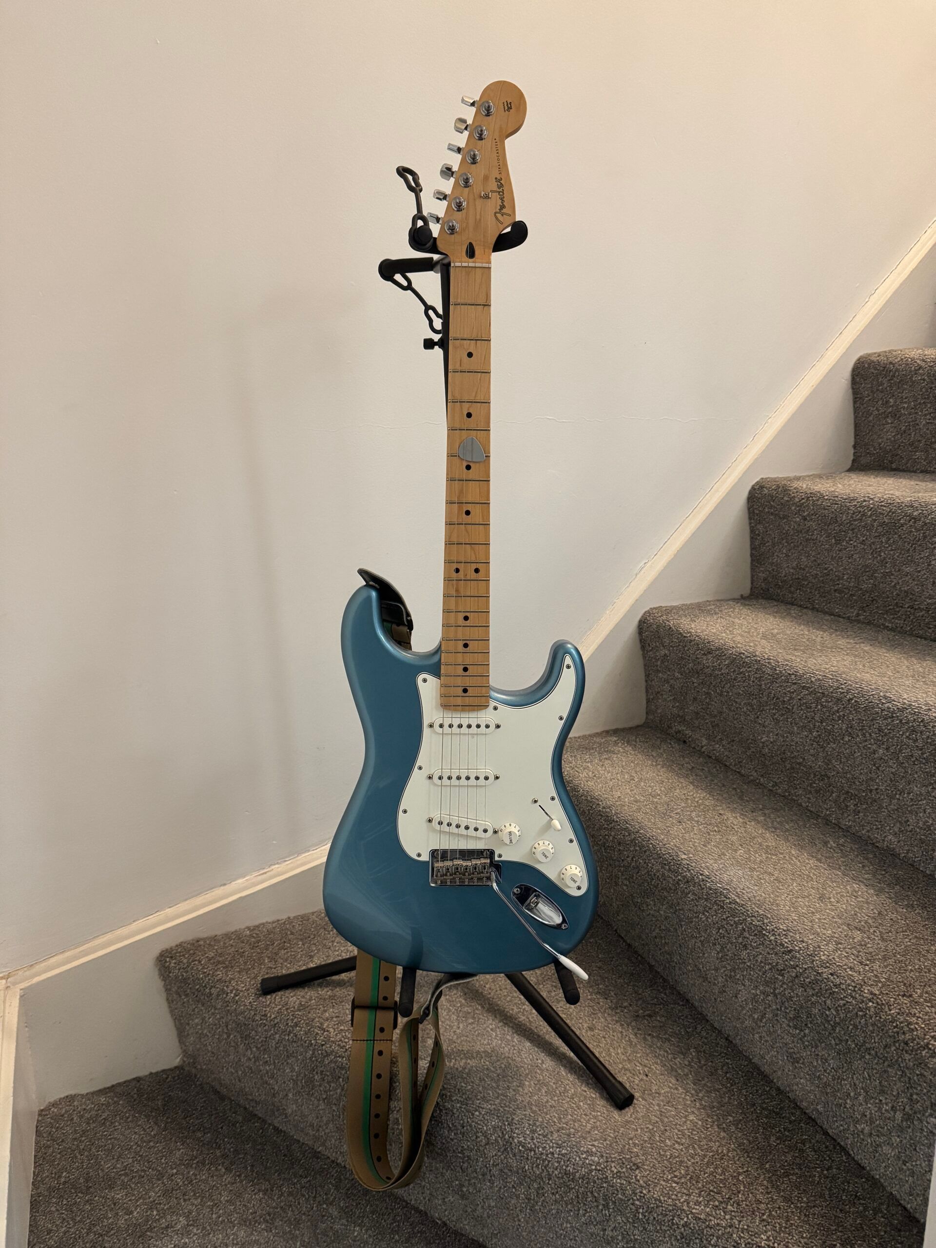 Fender Player Stratocaster electric guitar with Alder body finished in Tidepool and Maple fretboard